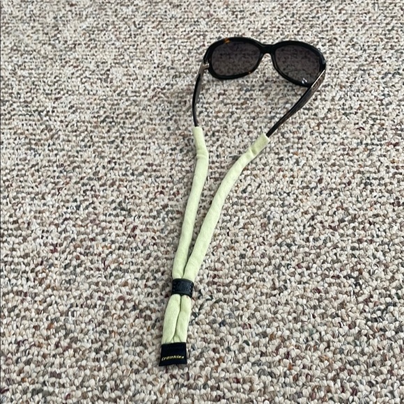 Croakies Green Sunglass Strap/Holder. EUC - Picture 1 of 3